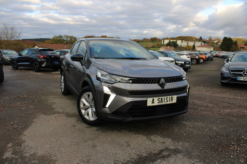 Photo Renault CAPTUR 5 EVOLUTION TCE 1L TURBO BOITE 6V CAMÃRA GRAND ÃCRAN USB-C LINK CLIMAT ABS BICOLOR Essence GRIS TOIT NOIR en vente chez Bougel transactions Renault CAPTUR 5 EVOLUTION TCE 1L TURBO BOITE 6V CAMÃRA GRAND ÃCRAN USB-C LINK CLIMAT ABS BICOLOR Essence GRIS TOIT NOIR Occasion à vendre