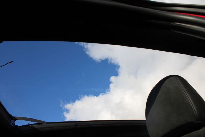 Photo 9 de l'offre de CITROEN DS3 CABRIO AIRDREAM SO CHIC 1L6 E-HDI 92 CV JA 17 USB RADAR BLUETOOTH RÃGULATEUR BOITE AUTO à 9990€ chez Bougel transactions