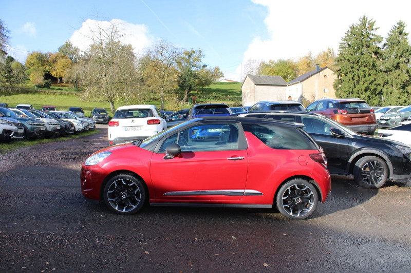 Photo 5 de l'offre de CITROEN DS3 CABRIO AIRDREAM SO CHIC 1L6 E-HDI 92 CV JA 17 USB RADAR BLUETOOTH RÃGULATEUR BOITE AUTO à 9990€ chez Bougel transactions