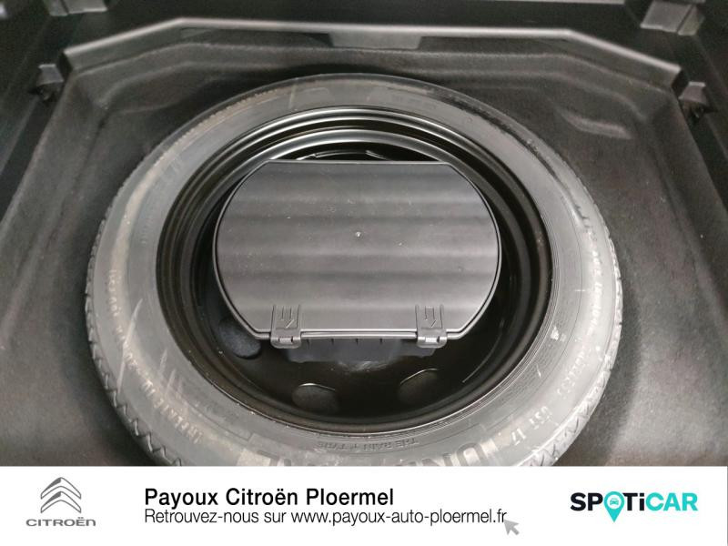 Photo 18 de l'offre de PEUGEOT 3008 1.6 BlueHDi 120ch Allure S&S à 20900€ chez Garage Payoux - Citroën Ploermel
