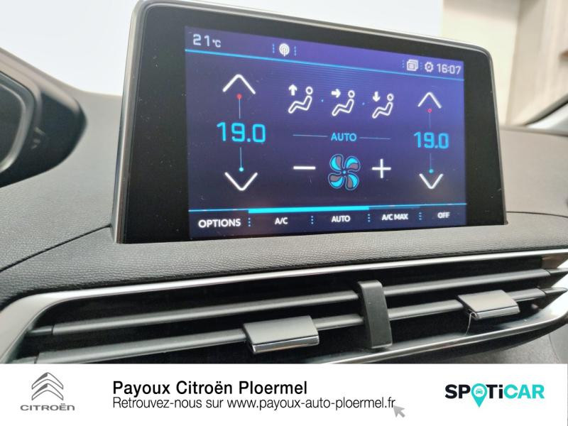Photo 16 de l'offre de PEUGEOT 3008 1.6 BlueHDi 120ch Allure S&S à 20900€ chez Garage Payoux - Citroën Ploermel