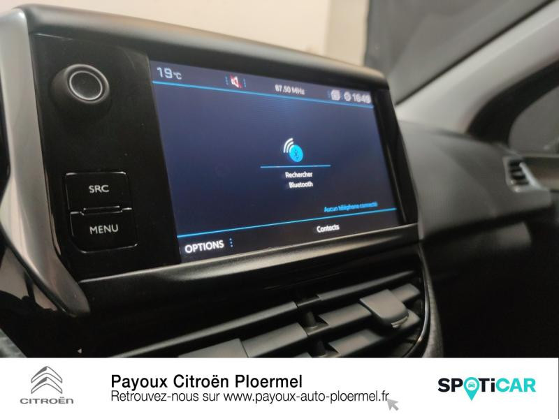 Photo 14 de l'offre de PEUGEOT 208 1.5 BlueHDi 100ch E6.c GT Line S&S 5p à 16480€ chez Garage Payoux - Citroën Ploermel