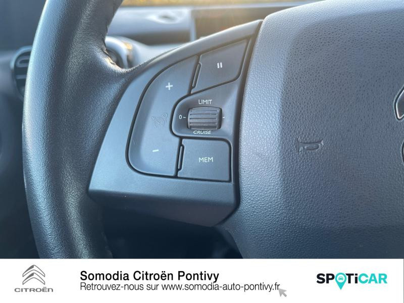 Photo 15 de l'offre de CITROEN C4 Cactus PureTech 110ch S&S Shine E6.d à 15900€ chez Somodia - Citroën Pontivy