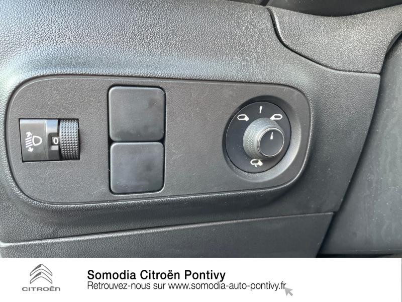 Photo 16 de l'offre de CITROEN C3 1.2 PureTech 83ch S&S Feel Pack à 13990€ chez Somodia - Citroën Pontivy