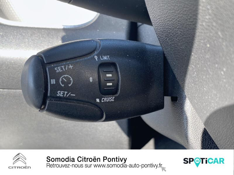Photo 16 de l'offre de CITROEN C3 Picasso BlueHDi 100 Confort à 9900€ chez Somodia - Citroën Pontivy