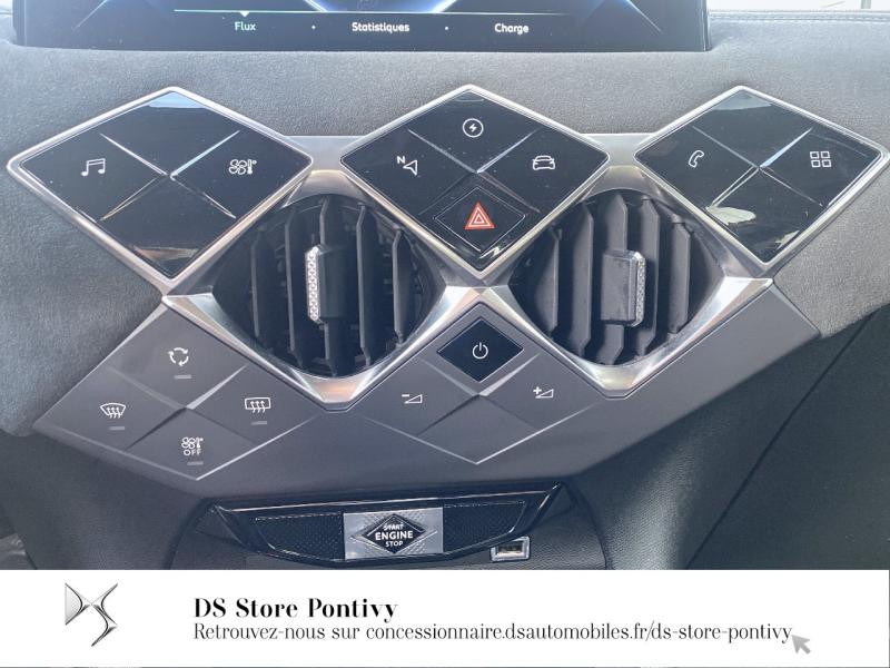 Photo 16 de l'offre de DS DS 3 Crossback E-Tense Performance Line + 4cv à 29900€ chez DS Store Pontivy