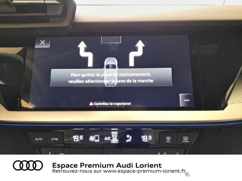 Photo 14 de l'offre de AUDI A3 Sportback 35 TFSI 150ch Design Luxe à 38990€ chez Espace Premium – Audi Lorient