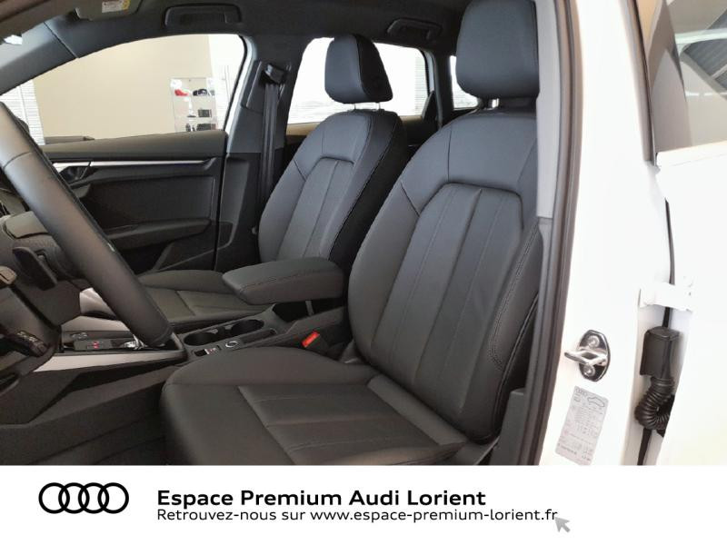 Photo 7 de l'offre de AUDI A3 Sportback 35 TFSI 150ch Design Luxe à 38990€ chez Espace Premium – Audi Lorient