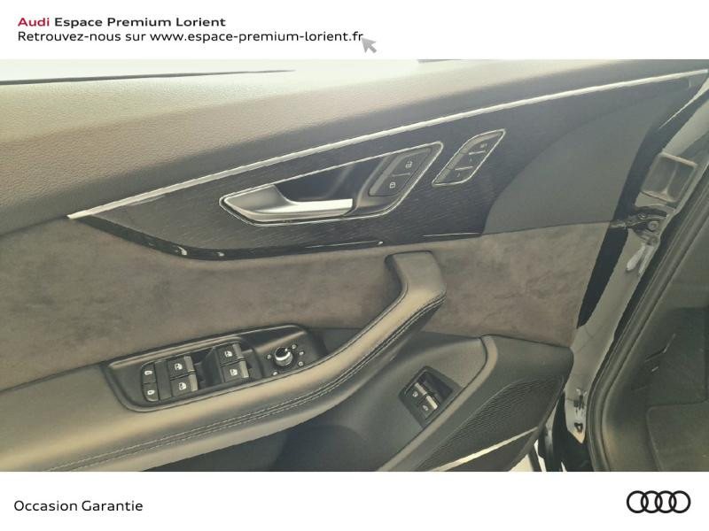 Photo 14 de l'offre de AUDI Q7 55 TFSI e 380ch Avus extended quattro Tiptronic 5 places à 73900€ chez Espace Premium – Audi Lorient