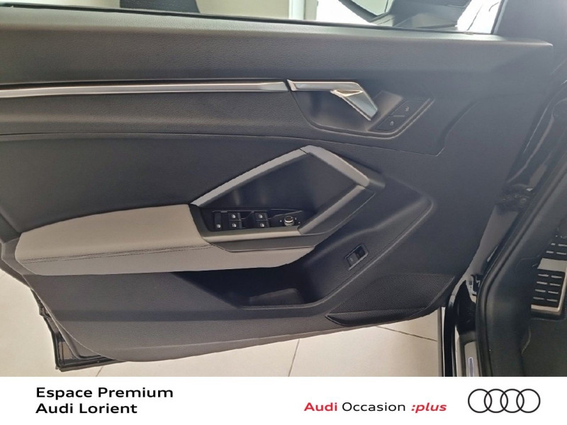 Photo 16 de l'offre de AUDI Q3 35 TDI 150ch S line S tronic 7 à 44970€ chez Espace Premium – Audi Lorient