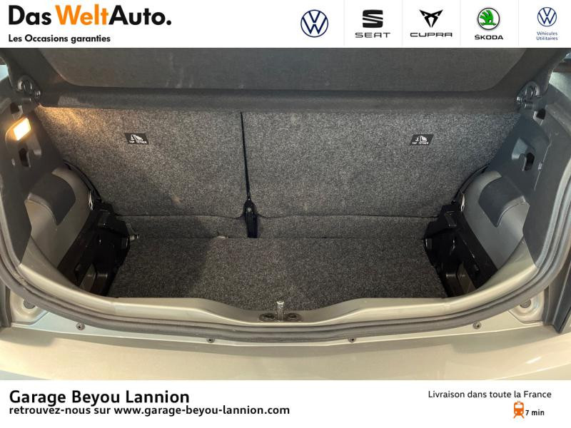 Photo 12 de l'offre de VOLKSWAGEN up! 1.0 65ch BlueMotion Technology Active 5p à 12990€ chez Garage Beyou - Volkswagen Lannion