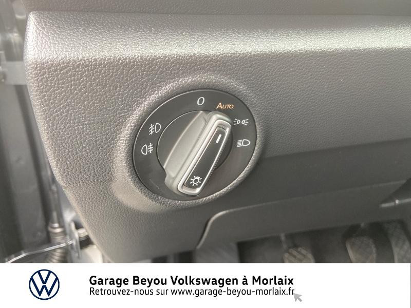Photo 20 de l'offre de VOLKSWAGEN T-Roc 2.0 TDI 115ch STYLE à 26990€ chez Garage Beyou - Volkswagen Morlaix