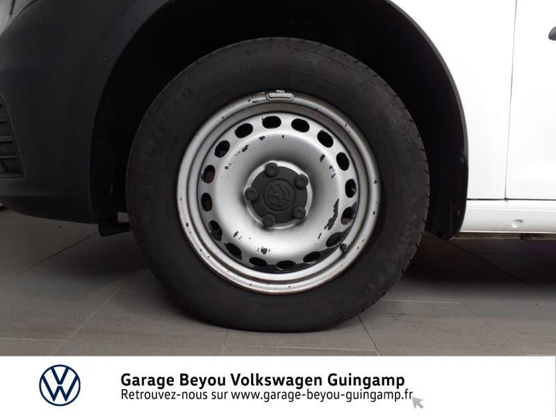 Photo 16 de l'offre de VOLKSWAGEN Caddy Van 2.0 TDI 75ch Van à 14990€ chez Garage Beyou - Volkswagen Guingamp