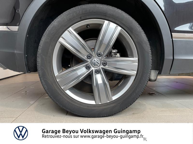 Photo 19 de l'offre de VOLKSWAGEN Tiguan 2.0 TDI 150ch Carat Exclusive DSG7 à 28990€ chez Garage Beyou - Volkswagen Guingamp
