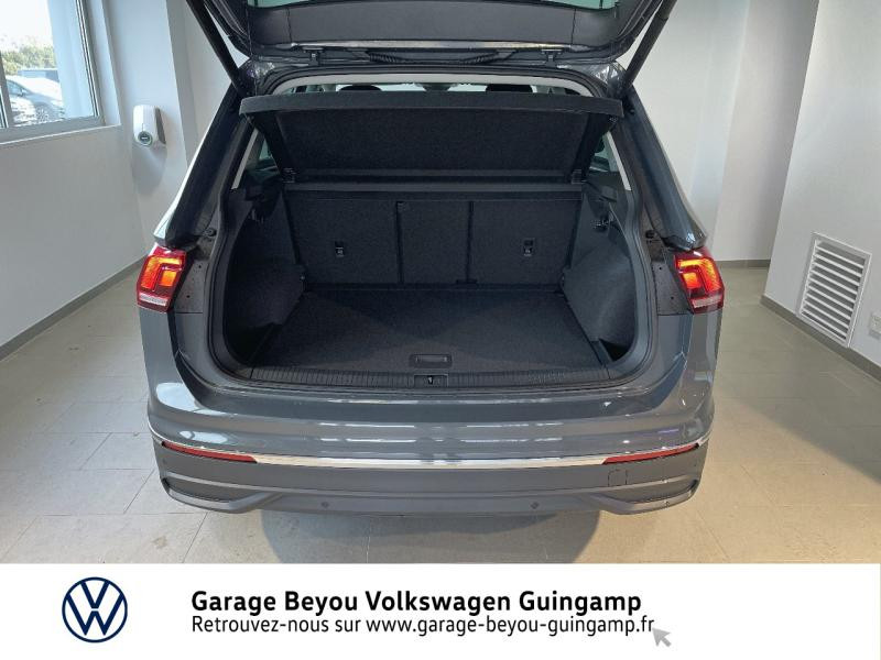 Photo 16 de l'offre de VOLKSWAGEN Tiguan 1.5 TSI 150ch Life DSG7 à 36890€ chez Garage Beyou - Volkswagen Guingamp
