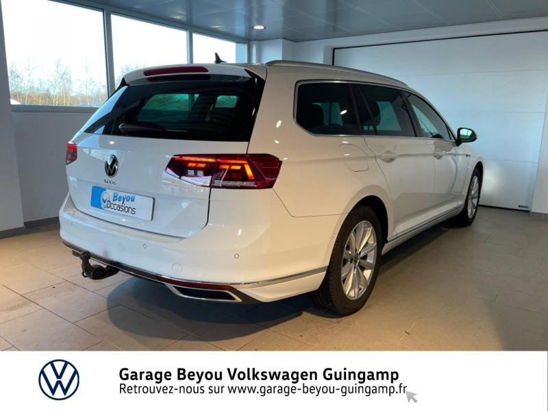 Photo 5 de l'offre de VOLKSWAGEN Passat SW 1.4 TSI 218ch Hybride Rechargeable GTE DSG6 8cv à 40990€ chez Garage Beyou - Volkswagen Guingamp