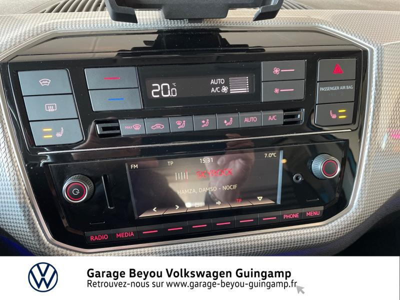 Photo 12 de l'offre de VOLKSWAGEN e-up! Electrique 82ch Euro6d-T à 12890€ chez Garage Beyou - Volkswagen Guingamp