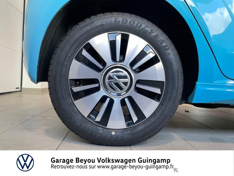 Photo 18 de l'offre de VOLKSWAGEN e-up! Electrique 82ch Euro6d-T à 12890€ chez Garage Beyou - Volkswagen Guingamp
