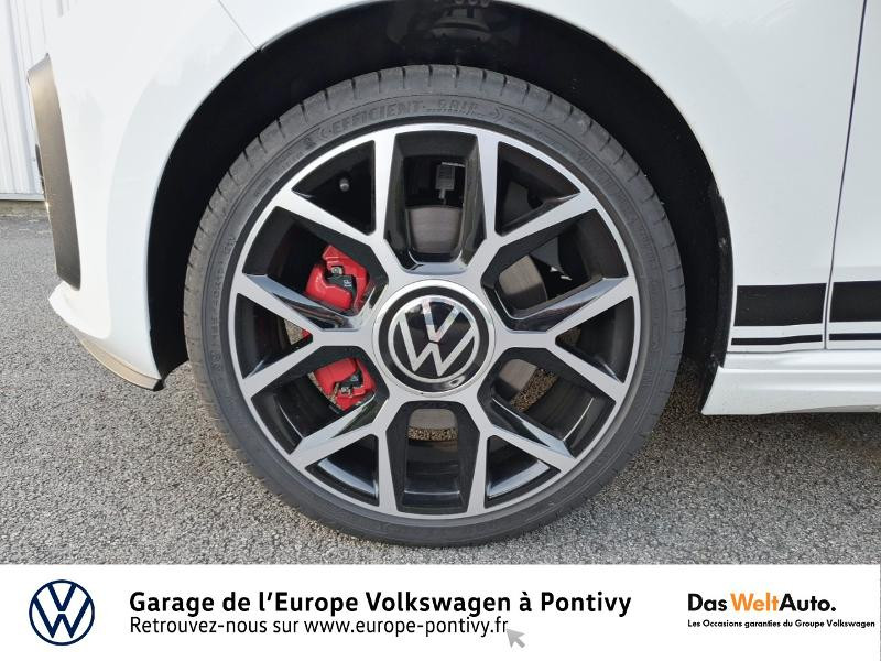 Photo 16 de l'offre de VOLKSWAGEN up! 1.0 115ch BlueMotion Technology GTI 5p à 17700€ chez Garage de L'Europe - Volkswagen Pontivy