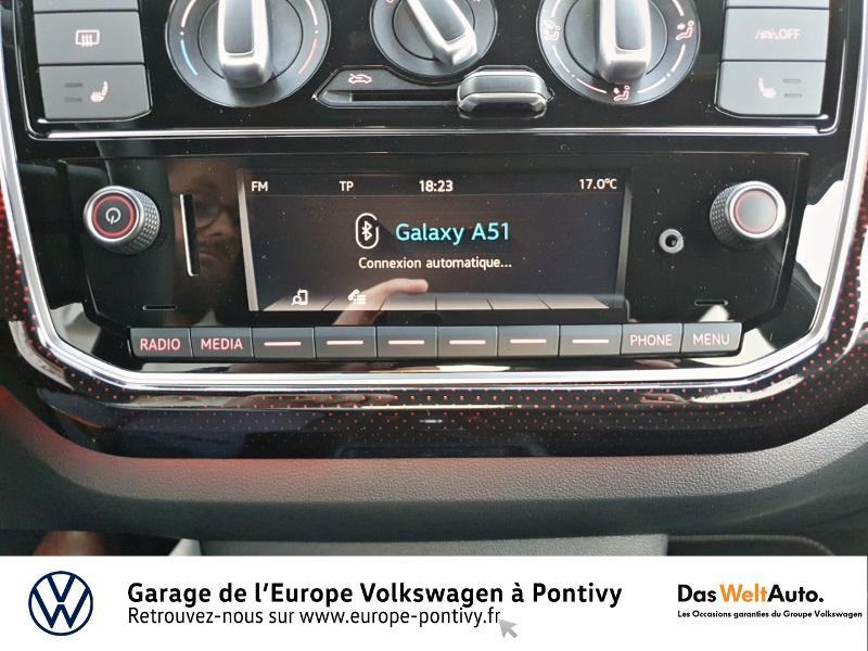 Photo 8 de l'offre de VOLKSWAGEN up! 1.0 115ch BlueMotion Technology GTI 5p à 17700€ chez Garage de L'Europe - Volkswagen Pontivy