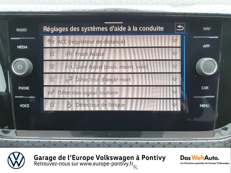 Photo 19 de l'offre de VOLKSWAGEN T-Cross 1.0 TSI 110ch R-Line à 26290€ chez Garage de L'Europe - Volkswagen Pontivy