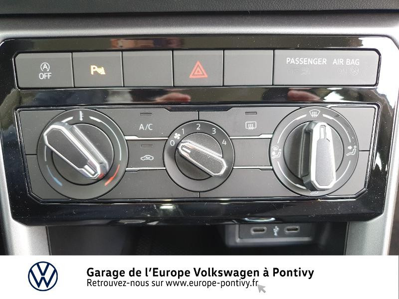 Photo 17 de l'offre de VOLKSWAGEN T-Cross 1.0 TSI 95ch Active à 22785€ chez Garage de L'Europe - Volkswagen Pontivy
