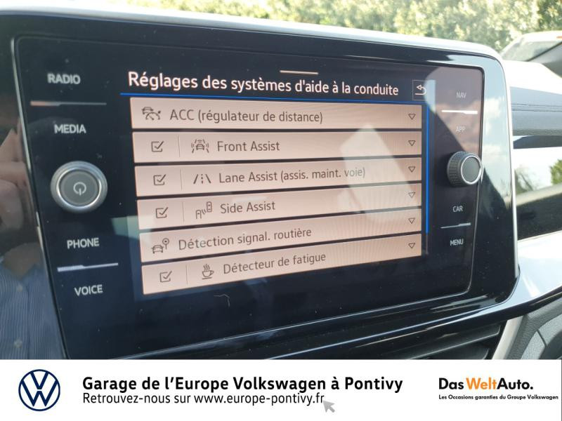Photo 18 de l'offre de VOLKSWAGEN T-Roc 1.5 TSI EVO 150ch R-Line DSG7 à 35690€ chez Garage de L'Europe - Volkswagen Pontivy