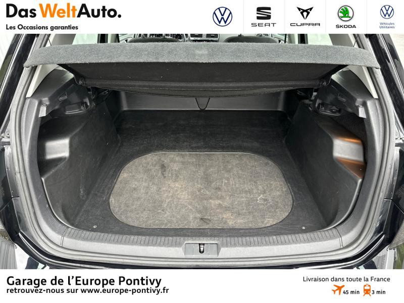 Photo 12 de l'offre de VOLKSWAGEN Golf 1.6 TDI 115ch FAP Confortline Business Euro6d-T 5p à 17990€ chez Garage de L'Europe - Volkswagen Pontivy