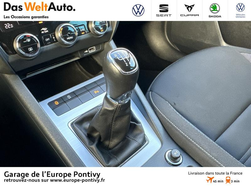 Photo 10 de l'offre de SKODA Octavia Combi 1.6 TDI 116ch SCR Business Euro6d-T à 16990€ chez Garage de L'Europe - Volkswagen Pontivy