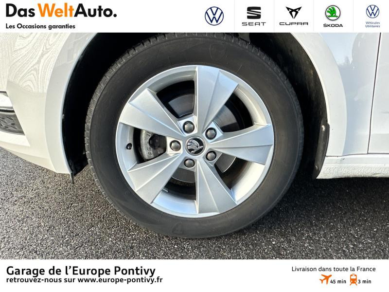 Photo 14 de l'offre de SKODA Octavia Combi 1.6 TDI 116ch SCR Business Euro6d-T à 16990€ chez Garage de L'Europe - Volkswagen Pontivy