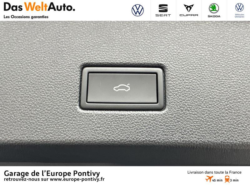 Photo 15 de l'offre de VOLKSWAGEN T-Roc 1.5 TSI EVO 150ch R-Line DSG7 à 37990€ chez Garage de L'Europe - Volkswagen Pontivy