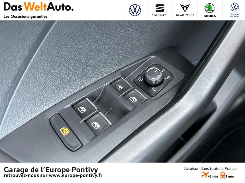 Photo 15 de l'offre de VOLKSWAGEN T-Cross 1.0 TSI 110ch R-Line à 24990€ chez Garage de L'Europe - Volkswagen Pontivy