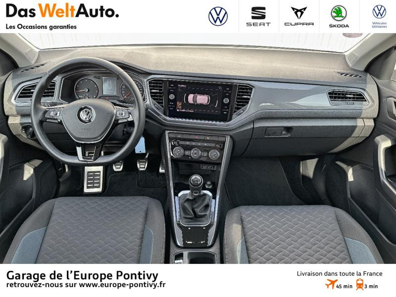 Photo 6 de l'offre de VOLKSWAGEN T-Roc 1.0 TSI 115ch IQ.Drive Euro6d-T à 22990€ chez Garage de L'Europe - Volkswagen Pontivy