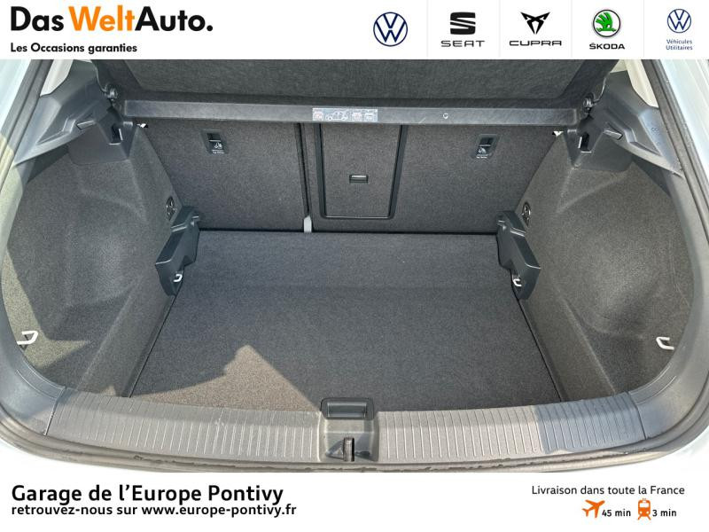 Photo 12 de l'offre de VOLKSWAGEN T-Roc 1.0 TSI 115ch IQ.Drive Euro6d-T à 22990€ chez Garage de L'Europe - Volkswagen Pontivy