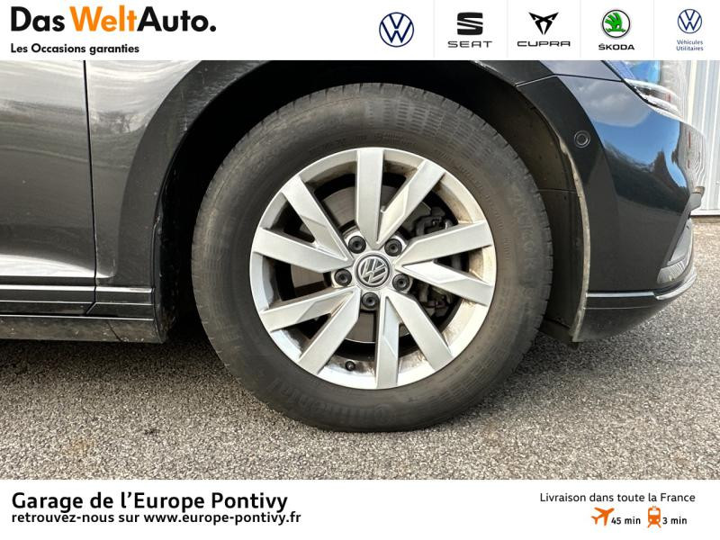 Photo 13 de l'offre de VOLKSWAGEN Passat SW 1.6 TDI 120ch Business DSG7 à 23990€ chez Garage de L'Europe - Volkswagen Pontivy
