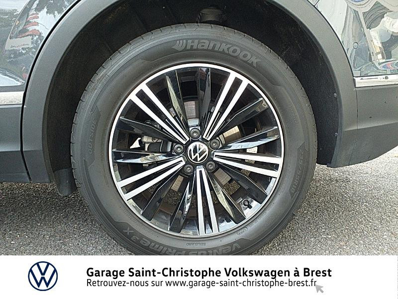 Photo 16 de l'offre de VOLKSWAGEN Tiguan 2.0 TDI 150ch Elegance DSG7 à 39970€ chez Garage Saint Christophe - Volkswagen Brest