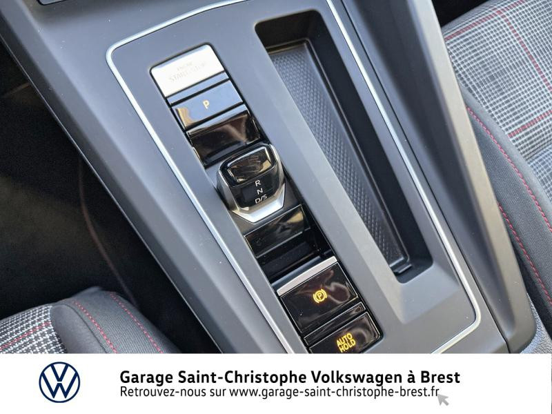 Photo 10 de l'offre de VOLKSWAGEN Golf 2.0 TSI 245ch GTI DSG7 à 36990€ chez Garage Saint Christophe - Volkswagen Brest