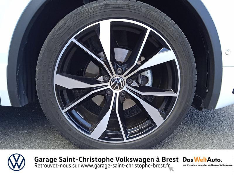 Photo 14 de l'offre de VOLKSWAGEN Tiguan 2.0 TDI 150ch R-Line DSG7 à 42990€ chez Garage Saint Christophe - Volkswagen Brest