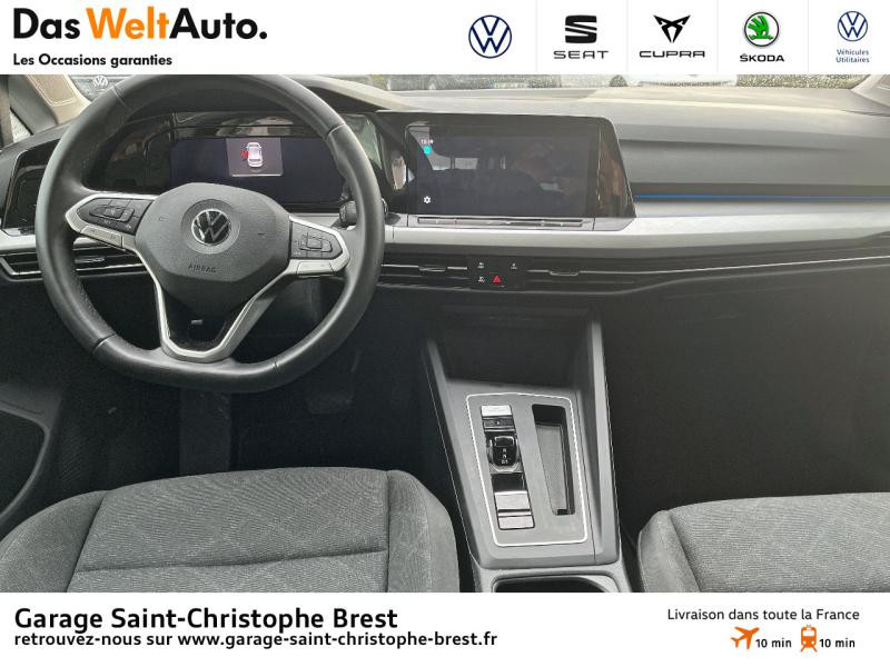 Photo 6 de l'offre de VOLKSWAGEN Golf 1.5 eTSI OPF 150ch  Life 1st DSG7 à 26990€ chez Garage Saint Christophe - Volkswagen Brest