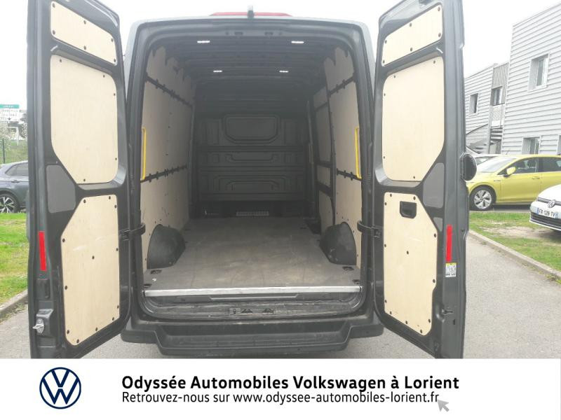 Photo 12 de l'offre de VOLKSWAGEN Crafter Fg 35 L3H3 E 136ch Traction BVA à 43990€ chez Odyssée Automobiles - Volkswagen Lorient