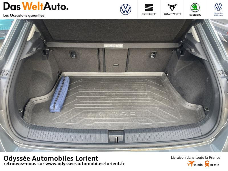 Photo 12 de l'offre de VOLKSWAGEN T-Roc 1.5 TSI EVO 150ch IQ.Drive DSG7 Euro6d-T 117g à 25980€ chez Odyssée Automobiles - Volkswagen Lorient