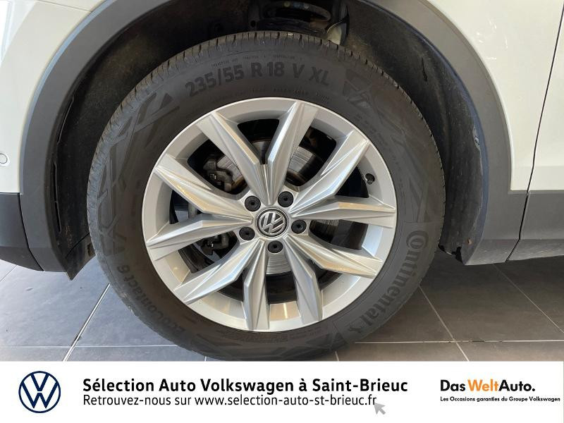 Photo 13 de l'offre de VOLKSWAGEN Tiguan 2.0 TDI 150ch Carat à 24490€ chez Sélection Auto - Volkswagen Saint Brieuc