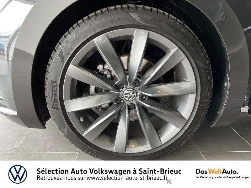 Photo 13 de l'offre de VOLKSWAGEN Arteon 2.0 TDI 150ch Elegance Exclusive DSG7 Euro6d-T à 33490€ chez Sélection Auto - Volkswagen Saint Brieuc
