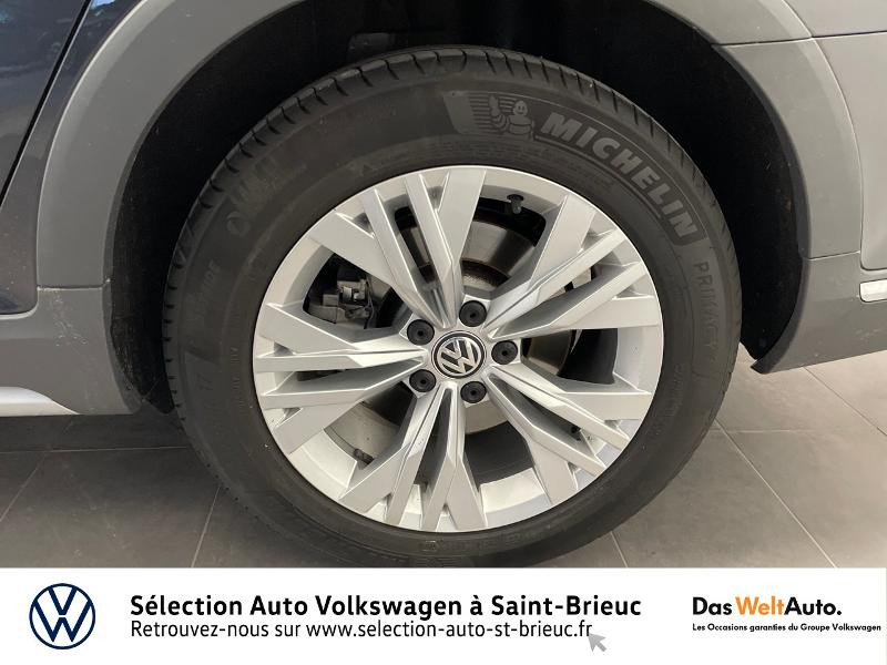 Photo 12 de l'offre de VOLKSWAGEN Passat Alltrack 2.0 BiTDI 240ch BlueMotion Technoloqy 4Motion DSG7 à 31990€ chez Sélection Auto - Volkswagen Saint Brieuc