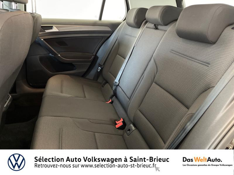 Photo 11 de l'offre de VOLKSWAGEN Golf 1.6 TDI 115ch BlueMotion Technology FAP Confortline Business DSG7 5p à 18490€ chez Sélection Auto - Volkswagen Saint Brieuc