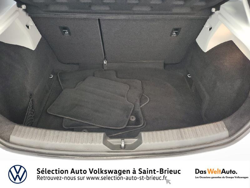 Photo 12 de l'offre de SEAT Leon 1.6 TDI 115ch FAP Style Business à 14990€ chez Sélection Auto - Volkswagen Saint Brieuc