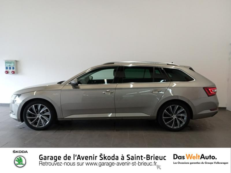 Photo 6 de l'offre de SKODA Superb Combi 2.0 TDI150 Greentec Laurin&Klement DSG à 25290€ chez Sélection Auto - Volkswagen Saint Brieuc