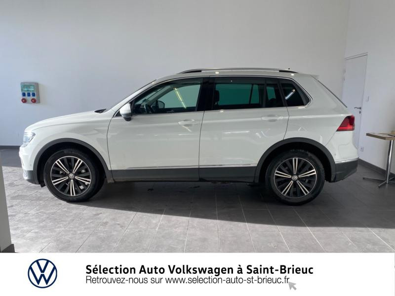 Photo 2 de l'offre de VOLKSWAGEN Tiguan 2.0 TDI 150ch Carat Exclusive DSG7 Euro6d-T à 30890€ chez Sélection Auto - Volkswagen Saint Brieuc