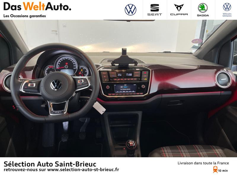 Photo 6 de l'offre de VOLKSWAGEN up! 1.0 115ch BlueMotion Technology GTI 5p à 16890€ chez Sélection Auto - Volkswagen Saint Brieuc