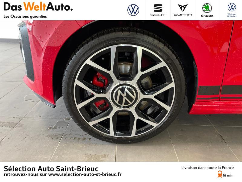 Photo 13 de l'offre de VOLKSWAGEN up! 1.0 115ch BlueMotion Technology GTI 5p à 16890€ chez Sélection Auto - Volkswagen Saint Brieuc